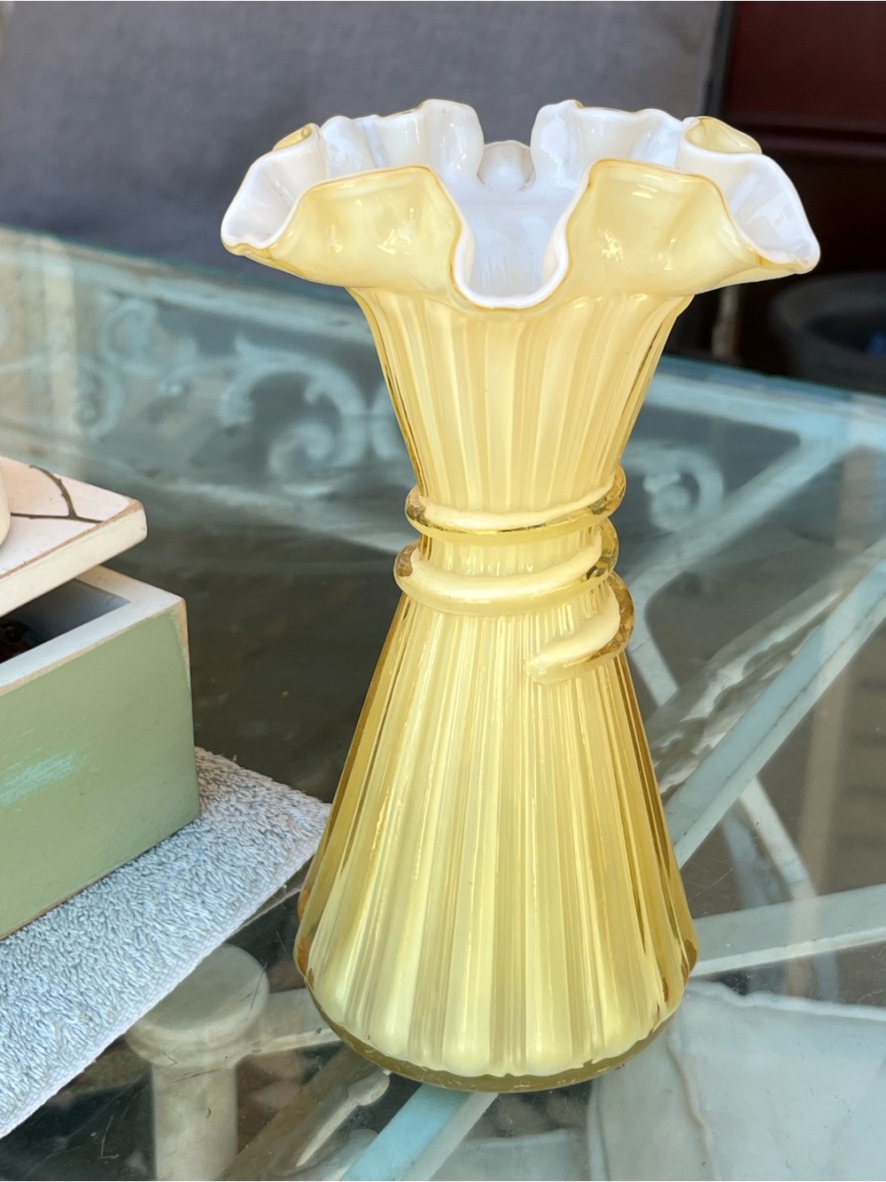 Elegant Yellow Ruffled Glass Vase with White Rim